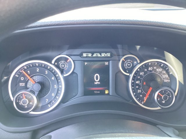 New 2026 RAM 2500 Tradesman w/ Bed Convenience Group AWD/4WD image 15