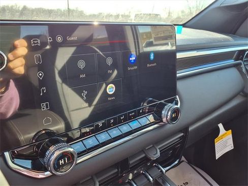 New 2026 GMC Canyon Elevation w/ Convenience Package image 12