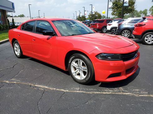 Used 2023 Dodge Charger SXT image 4