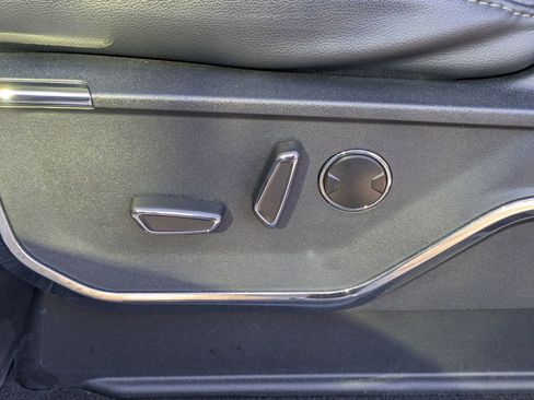 Certified 2023 Ford F150 Lariat w/ Equipment Group 502A High image 14