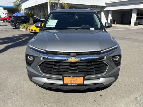 Used 2025 Chevrolet TrailBlazer LT image 8