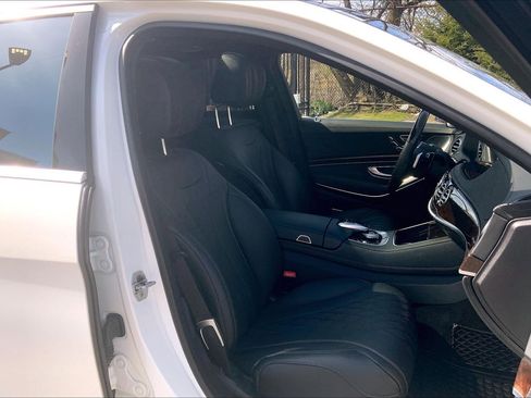 Used 2018 Mercedes-Benz S 560 4MATIC Sedan image 8