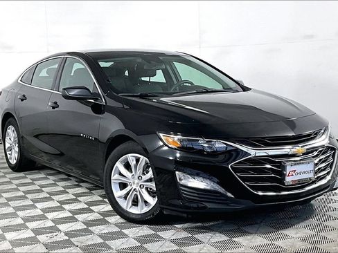 Used 2020 Chevrolet Malibu LT FWD image 11