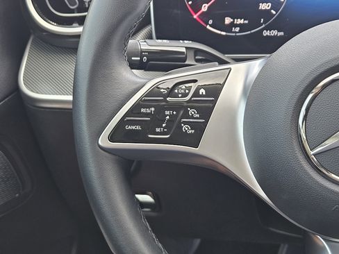 Certified 2025 Mercedes-Benz C 300 Sedan image 28