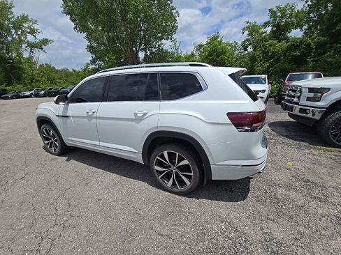 Used 2024 Volkswagen Atlas SEL Premium R-Line AWD/4WD image 4