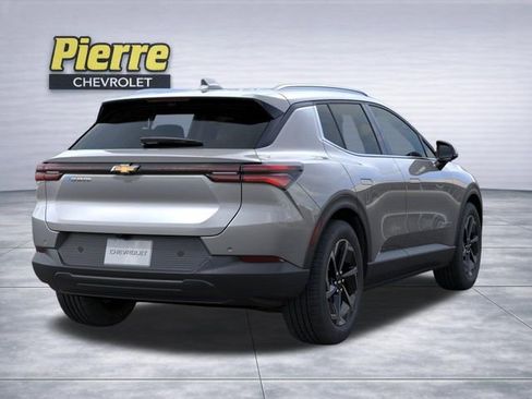 New 2026 Chevrolet Equinox EV LT image 4