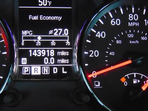 Used 2012 Nissan Rogue S image 12