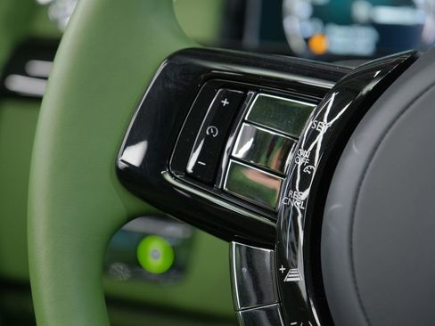 Used 2023 Rolls-Royce Phantom Sedan w/ The Phantom Package RWD image 84
