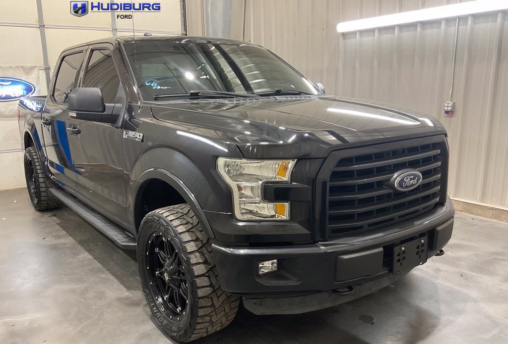 Used 2015 Ford F150 XLT w/ Equipment Group 302A Luxury AWD/4WD image 1