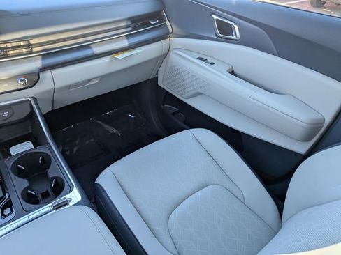 New 2026 Kia Carnival SX FWD image 17