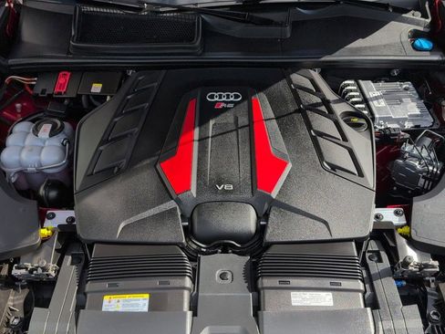 New 2025 Audi RS Q8 performance image 28
