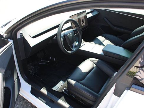 Used 2024 Tesla Model 3 Long Range AWD/4WD image 9