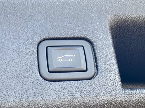 Used 2024 Chevrolet Equinox LT w/ LPO, Floor Liner Package FWD image 20