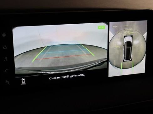 Used 2025 Nissan Kicks SR FWD image 33