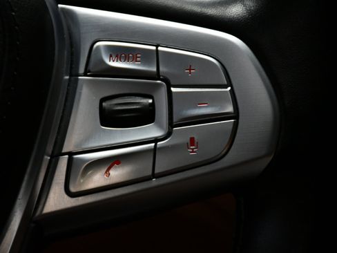 Used 2018 BMW ALPINA B7 xDrive image 28