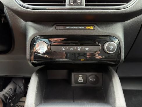 Used 2024 Ford Escape ST-Line w/ Tech Pack #1 AWD/4WD image 34