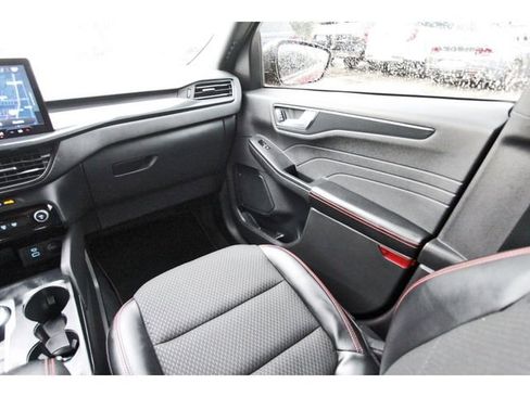Used 2023 Ford Escape ST-Line w/ Tech Pack #1 FWD image 9