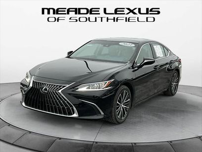 Certified 2023 Lexus ES 350 w/ Premium Package