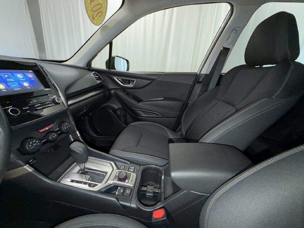 Used 2019 Subaru Forester Premium w/ All-Weather Package AWD/4WD image 23
