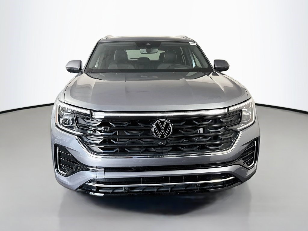 Used 2025 Volkswagen Atlas Cross Sport SEL Premium R-Line AWD/4WD image 2