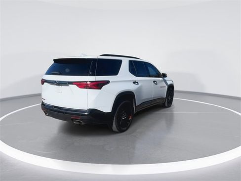 Certified 2023 Chevrolet Traverse Premier w/ Redline Edition image 10