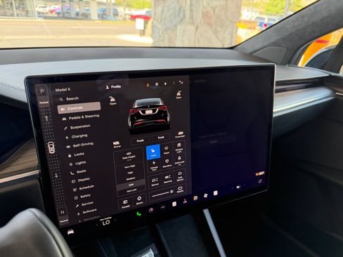 Used 2023 Tesla Model X AWD/4WD image 24