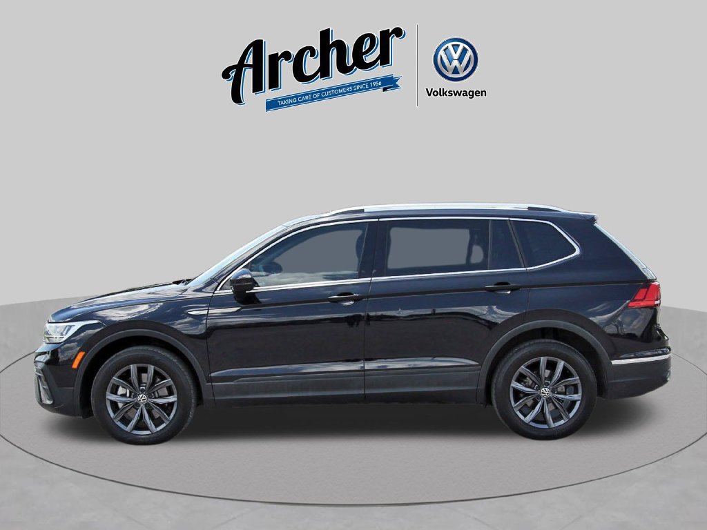 Used 2022 Volkswagen Tiguan SE AWD/4WD image 7