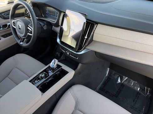 New 2026 Volvo XC90 T8 Plus w/ Protection Package AWD/4WD image 13
