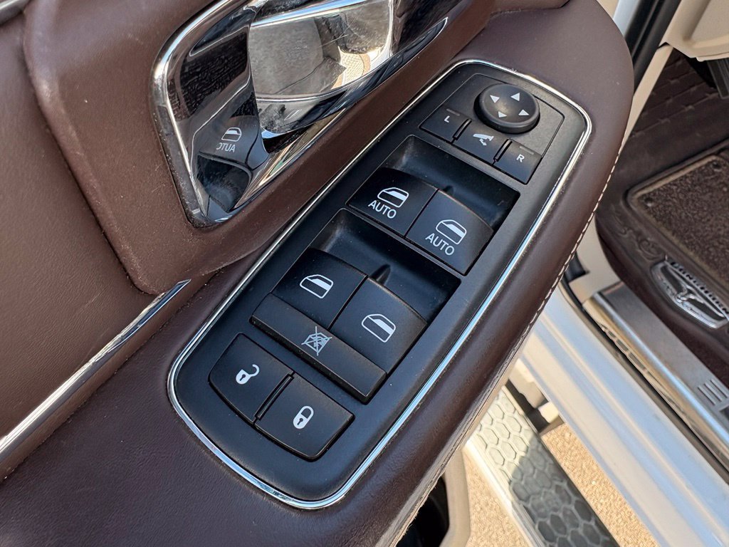 Used 2018 RAM 2500 Longhorn AWD/4WD image 12