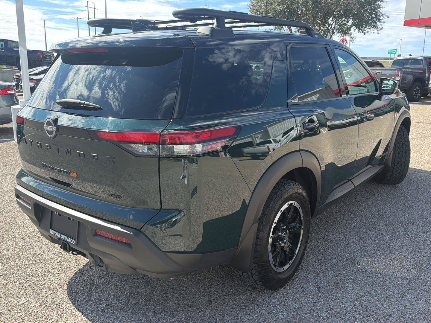 Used 2024 Nissan Pathfinder Rock Creek AWD/4WD image 3