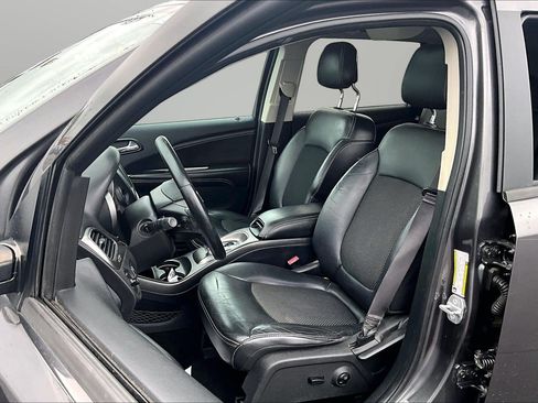 Used 2015 Dodge Journey Crossroad w/ Flexible Seating Group FWD image 16