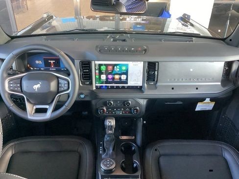 New 2025 Ford Bronco Badlands AWD/4WD image 43