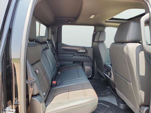 New 2026 Chevrolet Silverado 1500 High Country AWD/4WD image 16