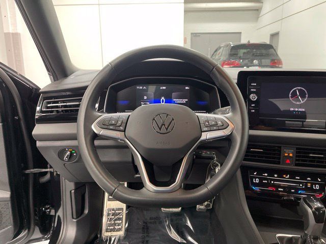 Used 2026 Volkswagen Jetta Sport FWD image 15