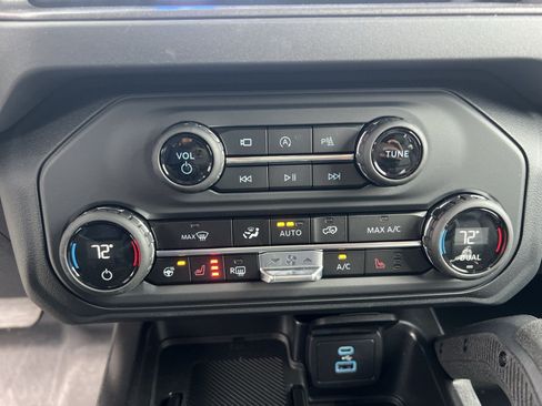 New 2025 Ford Bronco Badlands AWD/4WD image 29