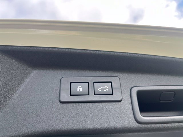 New 2026 Subaru Outback Touring XT AWD/4WD image 11