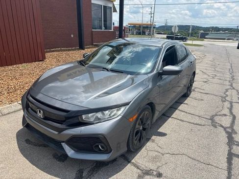 Used 2019 Honda Civic EX image 2
