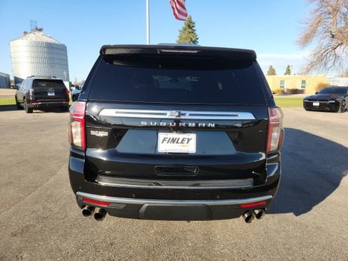 Used 2021 Chevrolet Suburban High Country image 4