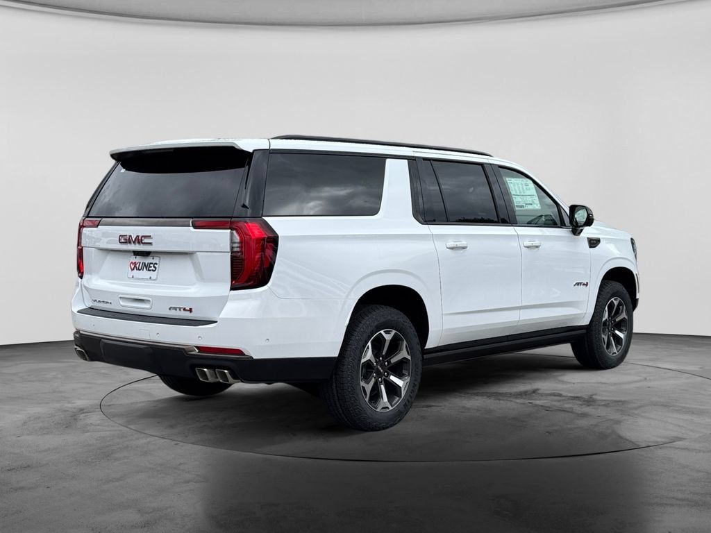 New 2026 GMC Yukon XL AT4 Ultimate AWD/4WD image 8