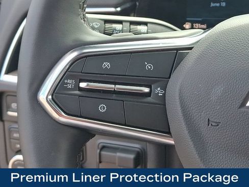 Used 2025 Chevrolet Suburban Premier w/ Sun And Tow Package AWD/4WD image 7