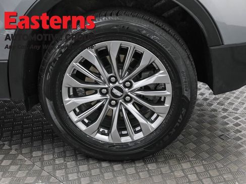 Used 2024 Cadillac XT4 Premium Luxury image 35