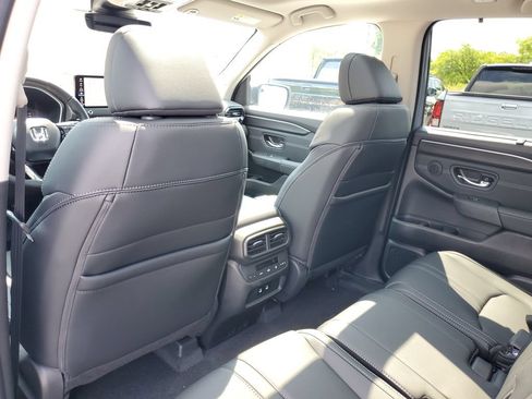 New 2026 Honda Pilot Touring image 30
