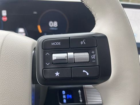 Used 2024 Hyundai Santa Fe Calligraphy image 15