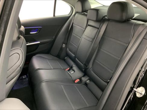 Used 2023 Mercedes-Benz C 300 Sedan image 20