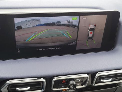 New 2026 Nissan Sentra SL w/ Floor Mat Package FWD image 21
