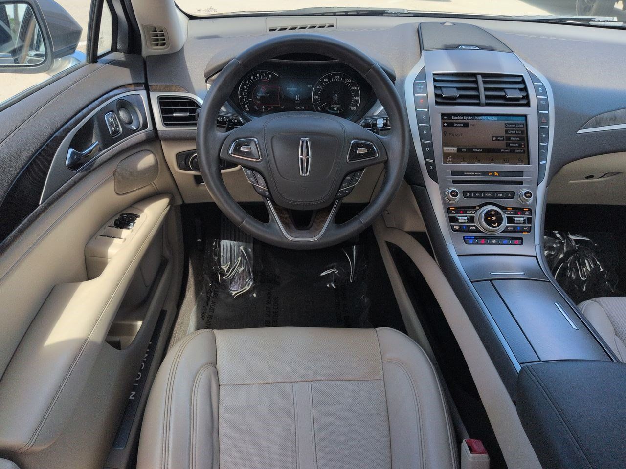 Certified 2019 Lincoln MKZ Reserve FWD image 16