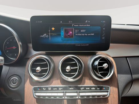 Used 2019 Mercedes-Benz C 300 Cabriolet w/ Premium Package image 12