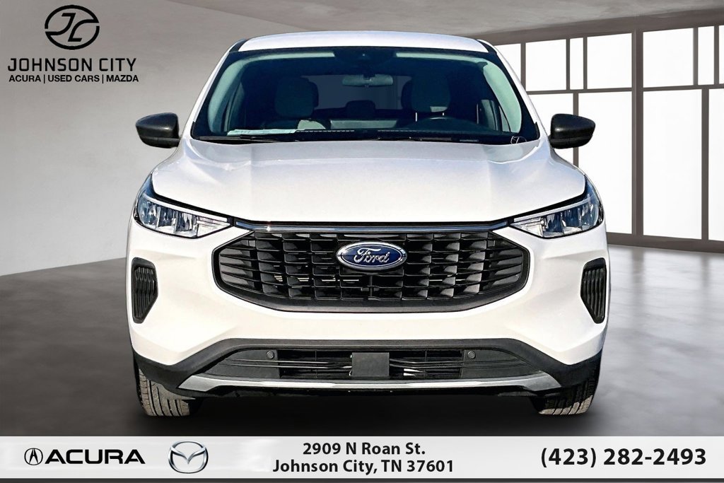 Used 2024 Ford Escape Active w/ Tech Pack #1 AWD/4WD image 3