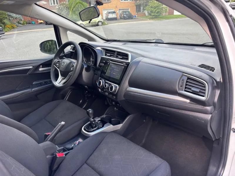 Used 2015 Honda Fit EX image 27