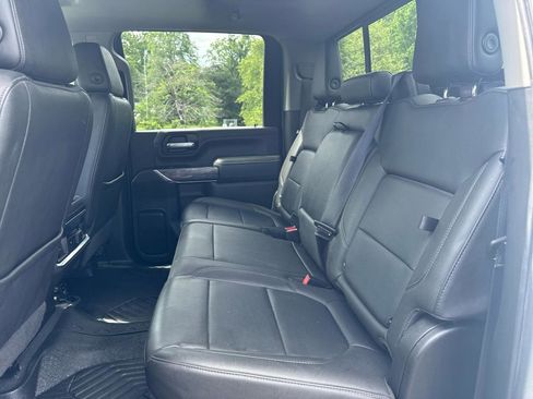 Used 2022 Chevrolet Silverado 2500 LTZ w/ LTZ Premium Package AWD/4WD image 15